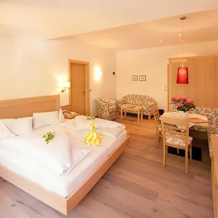 Hotel Wessobrunn Merano